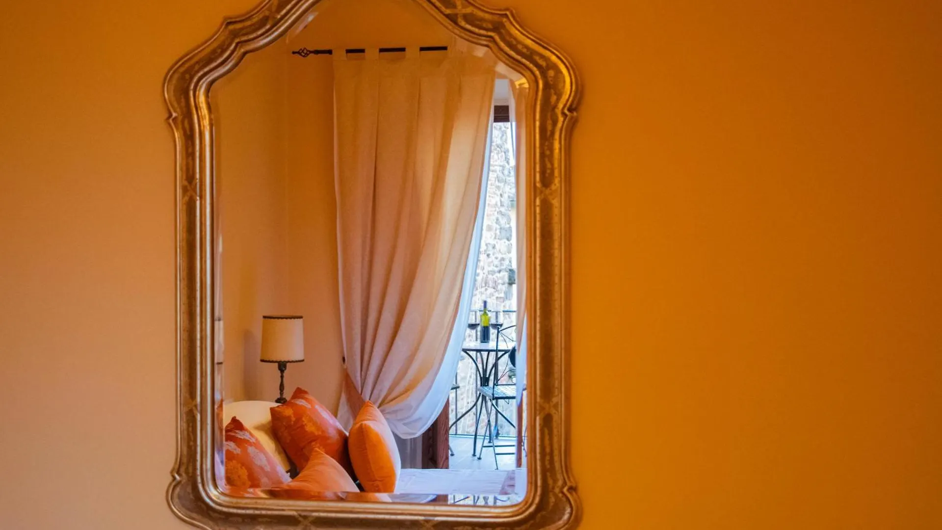 La Casa Sui Tetti Apartment Cortona 0*,  Italy